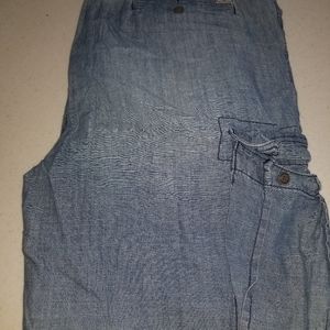 Men's Tommy Hilfiger cargo jean shorts size 42